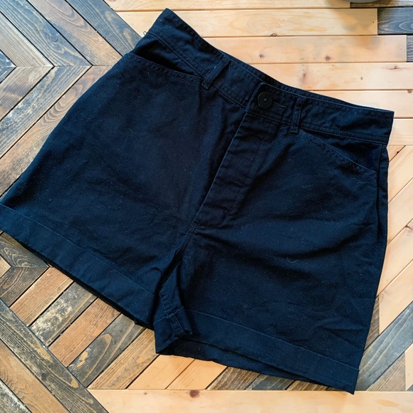 Community High Waist Shorts - Picture 2 of 3